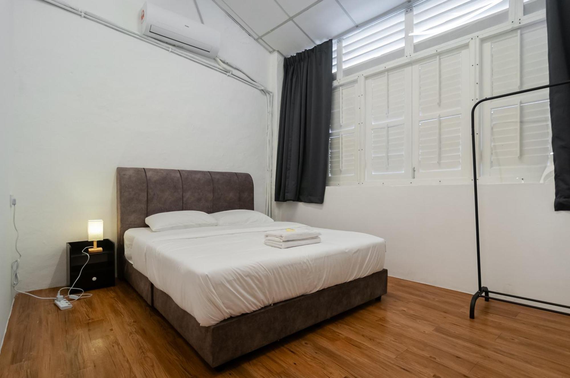 The Terraces By Aayu George Town Penang Hostel Екстериор снимка
